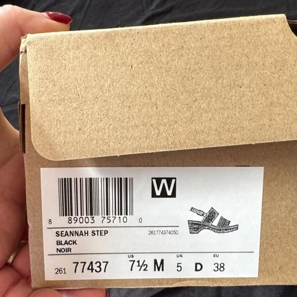 Clarks Black Wedge Sandals - Picture 5 of 5